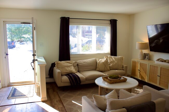 Photo - 159 Columbia Ave