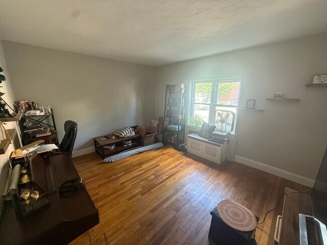 Photo - 20 Brock St Unit 2