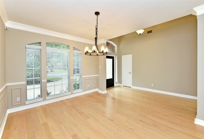 Photo - 19810 Emerald Leaf Dr