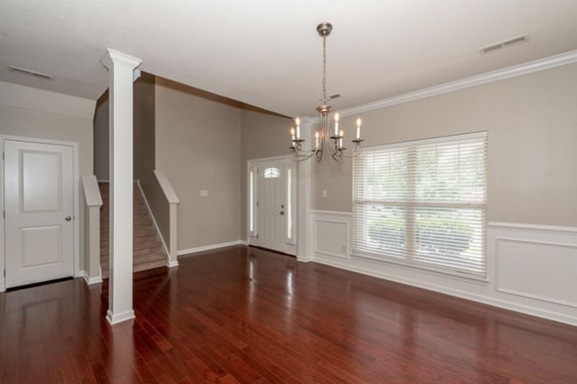 Photo - West Knoxville 37932 - 4 bedroom, 2.5 bath home - Call Jean Chung (865) 386-1022