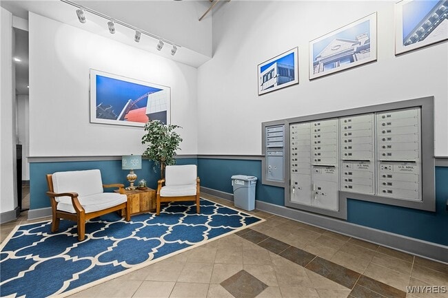 Photo - 210 Ellicott St