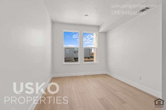 Photo - Charming 1-Bed Unit in Convenient Sacramen... Unit A