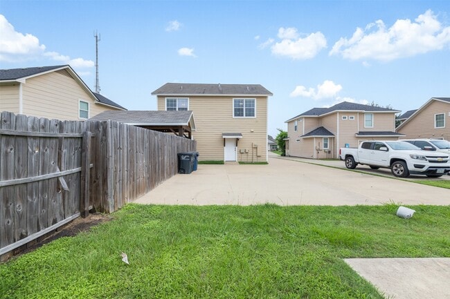 Photo - 2610 Mandi Ct