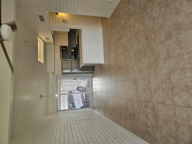 Photo - 2520 N 46th St Unidad 5