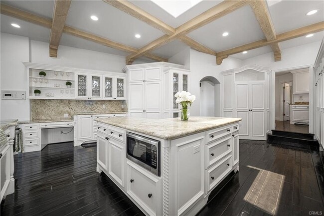 Photo - 1541 Dolphin Terrace