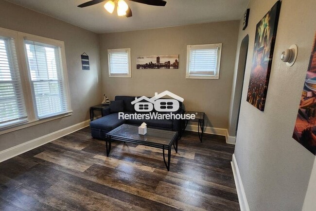 Photo - 2867 N Fratney St