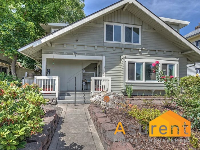 Charming 2 bedroom, 1 bathroom apartment l... - Charming 2 bedroom, 1 bathroom apartment l...