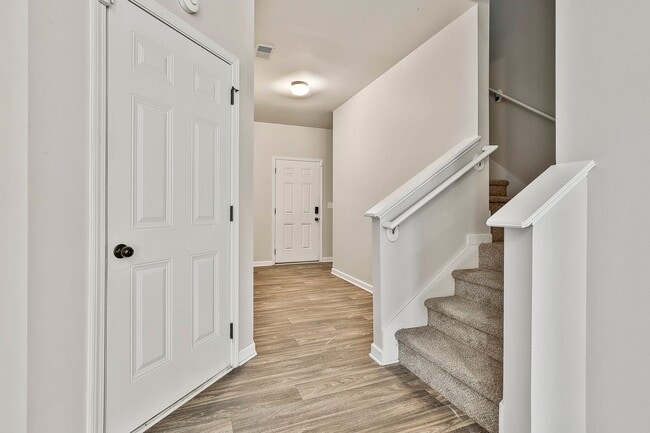 Photo - McDonough Home Spacious and Close to Everything!