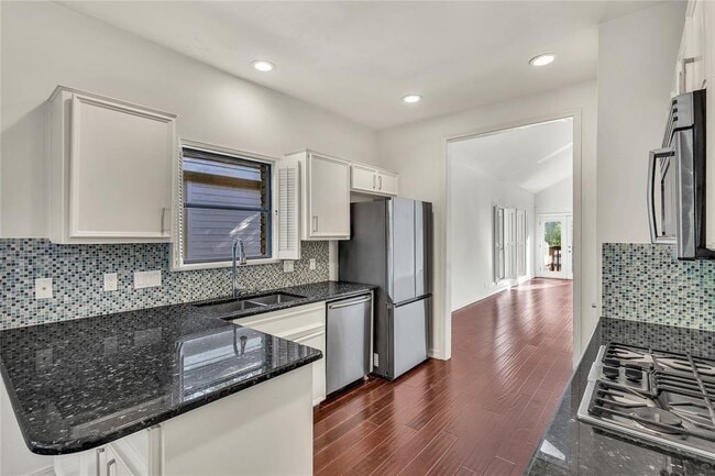 Photo - 3505 Fawn Trail