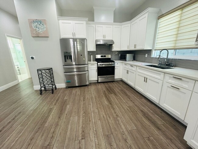 Photo - Charming 2 Bed / 2 Bath ADU for Rent – Prime Anaheim Location!