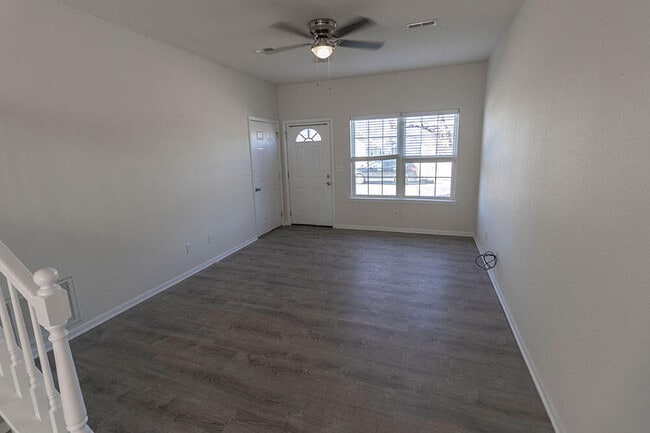 Photo - 5000 Derby Ridge Dr Unit 106