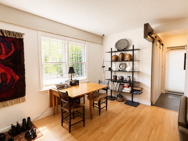 Photo - 309 Wesley St