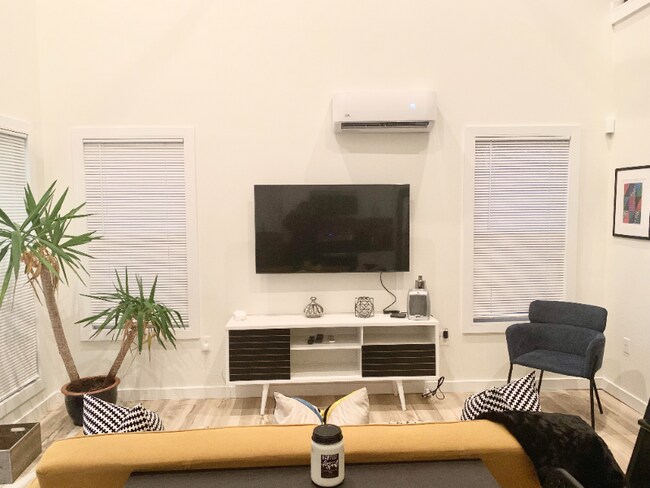 Photo - 1623 Westwood Ave SW