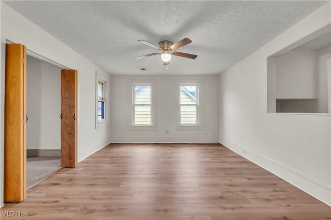 Photo - 7107 Hague Ave Unit UP