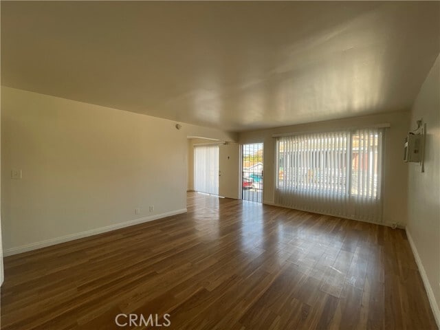 Photo - 4572 Canoga St