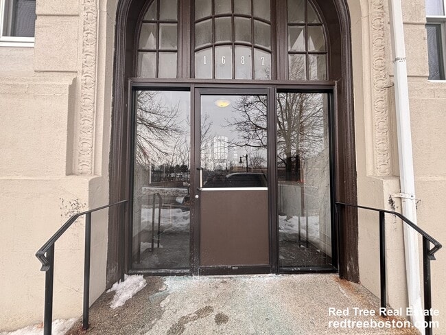 Photo - 1687 Commonwealth Ave Unit 10