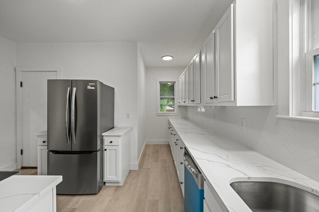 Photo - 55 Surrey St Unit 2