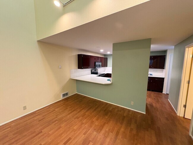 Photo - 2 Bed/2.5 Bath Townhome with Garage, Pool and Tennis Court