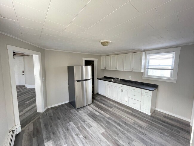 Photo - 336 Amherst St Unidad 2