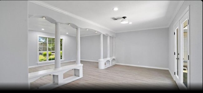 Photo - 9402 Alcott Dr