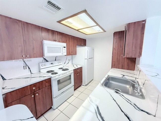 Photo - 3212 Coral Lake Ln Unit 3212