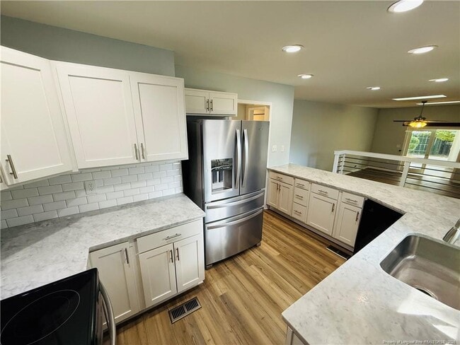 Photo - 300 Wedge Ct