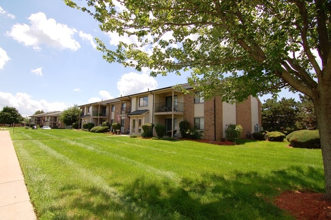 Photo - Lakeview Apartments
