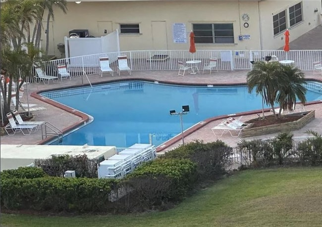 Photo - 4525 Cove Cir Unit 304