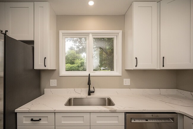Photo - 2568 Bonniebrook Dr
