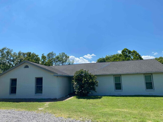 Photo - 296 Anderson Ln Unit B