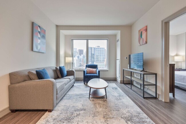 Building Photo - 100 Pier 4 Blvd. Unit FL8-ID1390010P