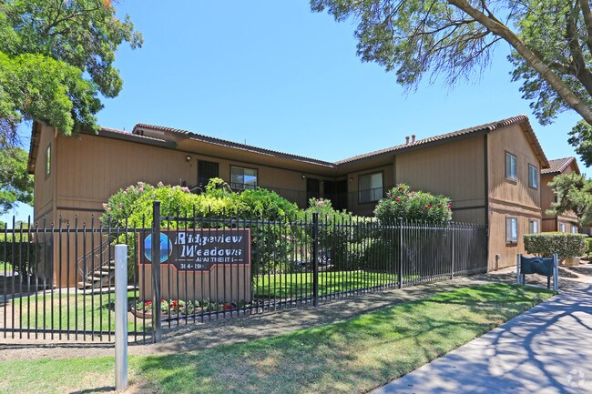 Ridgeview Meadows Apartments - Ridgeview Meadows Apartments