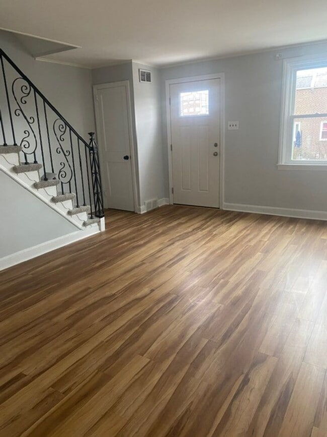 Photo - House for Rent in Upper Darby