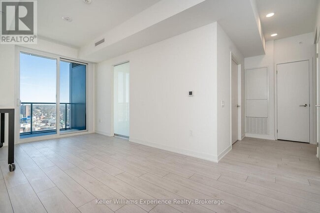 Photo - 39 Mary St Unit 2007