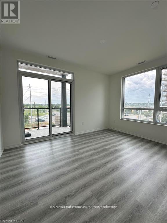 Photo - 181 Elmira Rd S Unit 703