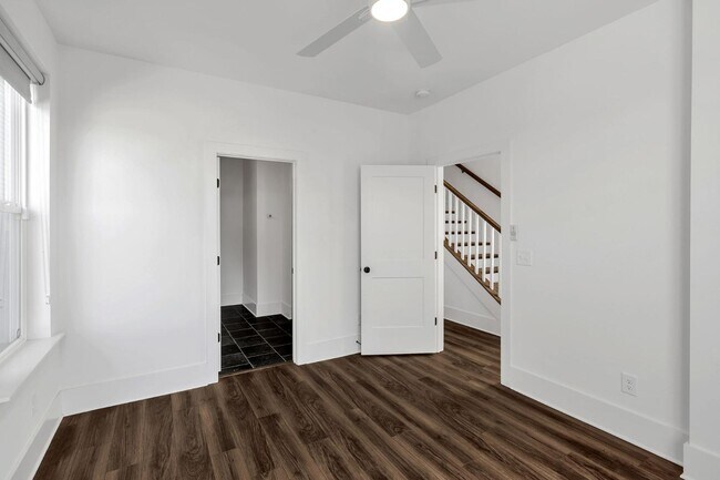 Photo - 121 Neill Ave