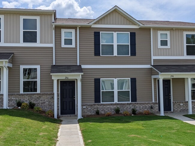2-Story Townhome-Salisbury - 2-Story Townhome-Salisbury
