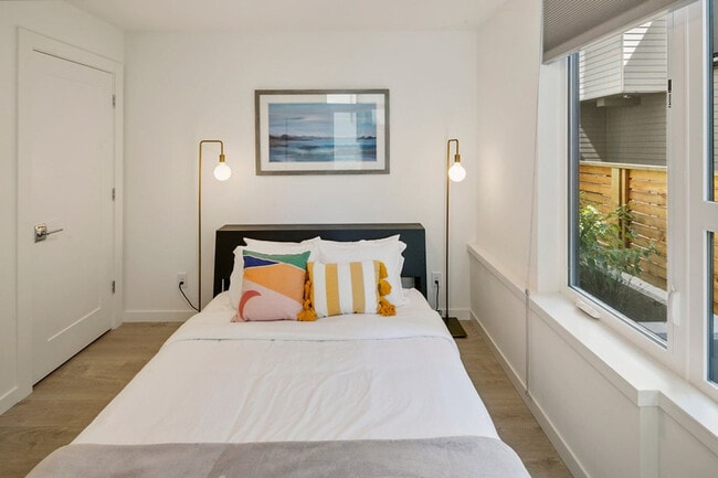 418c 10th Ave E Unit SI FL4-ID1035860P