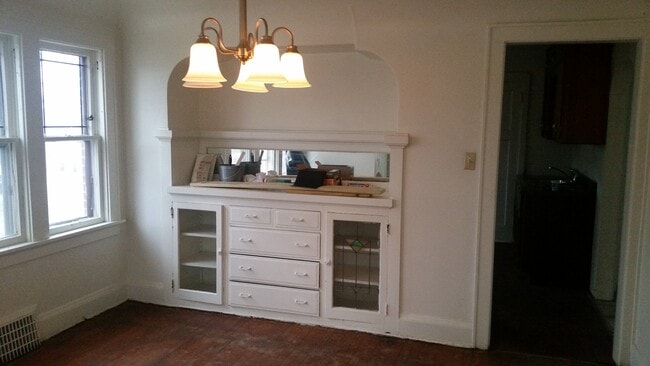 Photo - 2776 N 53rd St Unit Upper