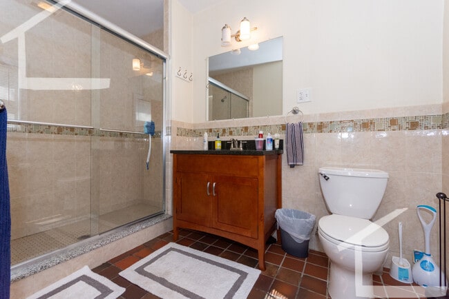 Photo - 1522 Commonwealth Ave