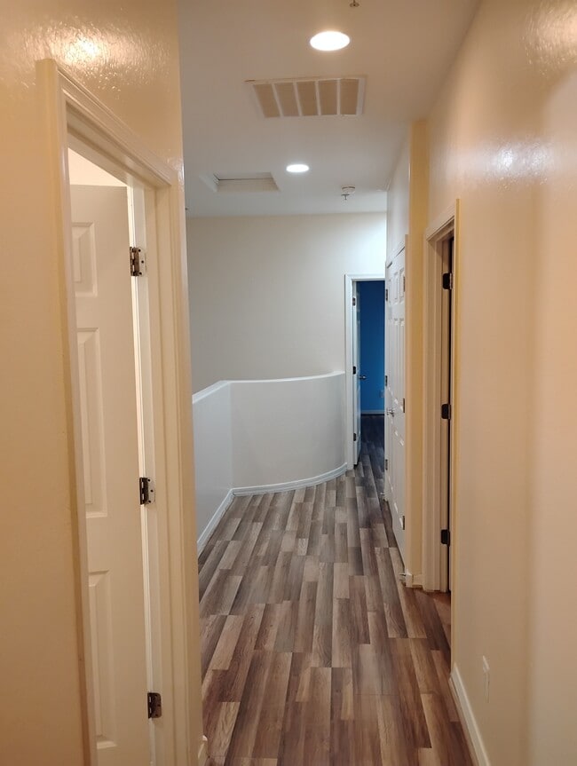 Photo - 16231 N 30th Ter