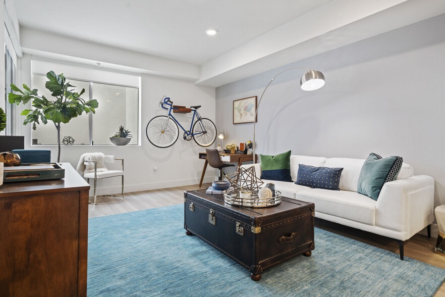 Living at NoHo apartments — community photo
