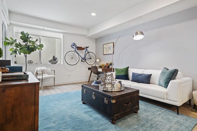 Building Photo - Living at NoHo Rental