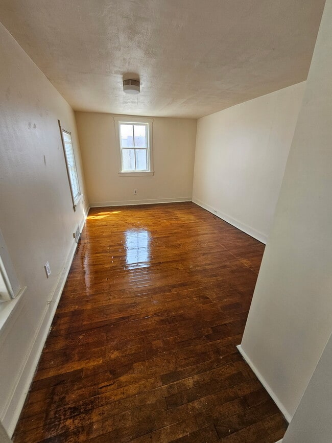 Photo - 1804 11th St Unit 2