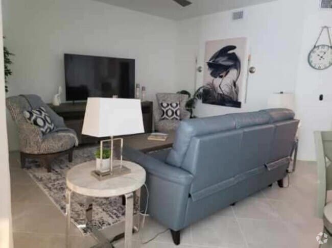 Building Photo - 14214 Heritage Landing Blvd Unit Heritage Landing Condo