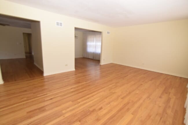 Photo - 5025 Carol St Unit Second floor