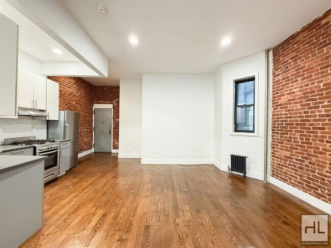 Photo - BEDFORD AVENUE / Bedford-Stuyvesant 2-Bed 1-Bath Unit B3