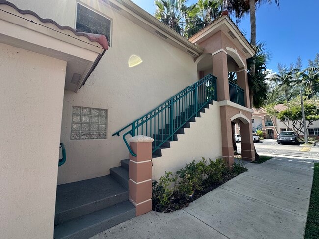 Photo - 1261 SE 31st Ct Unit 201