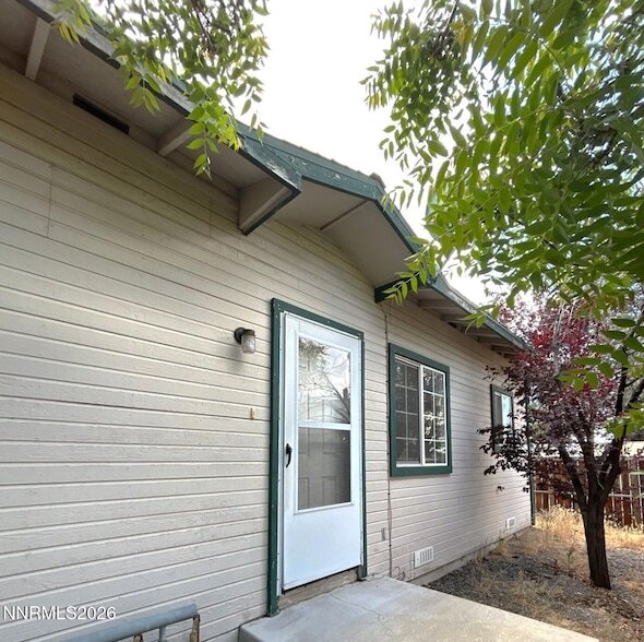 Building Photo - 715 19th St