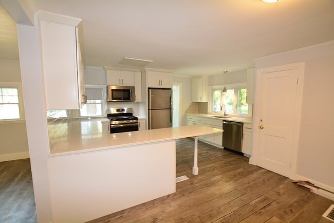Photo - 11 Tolman St
